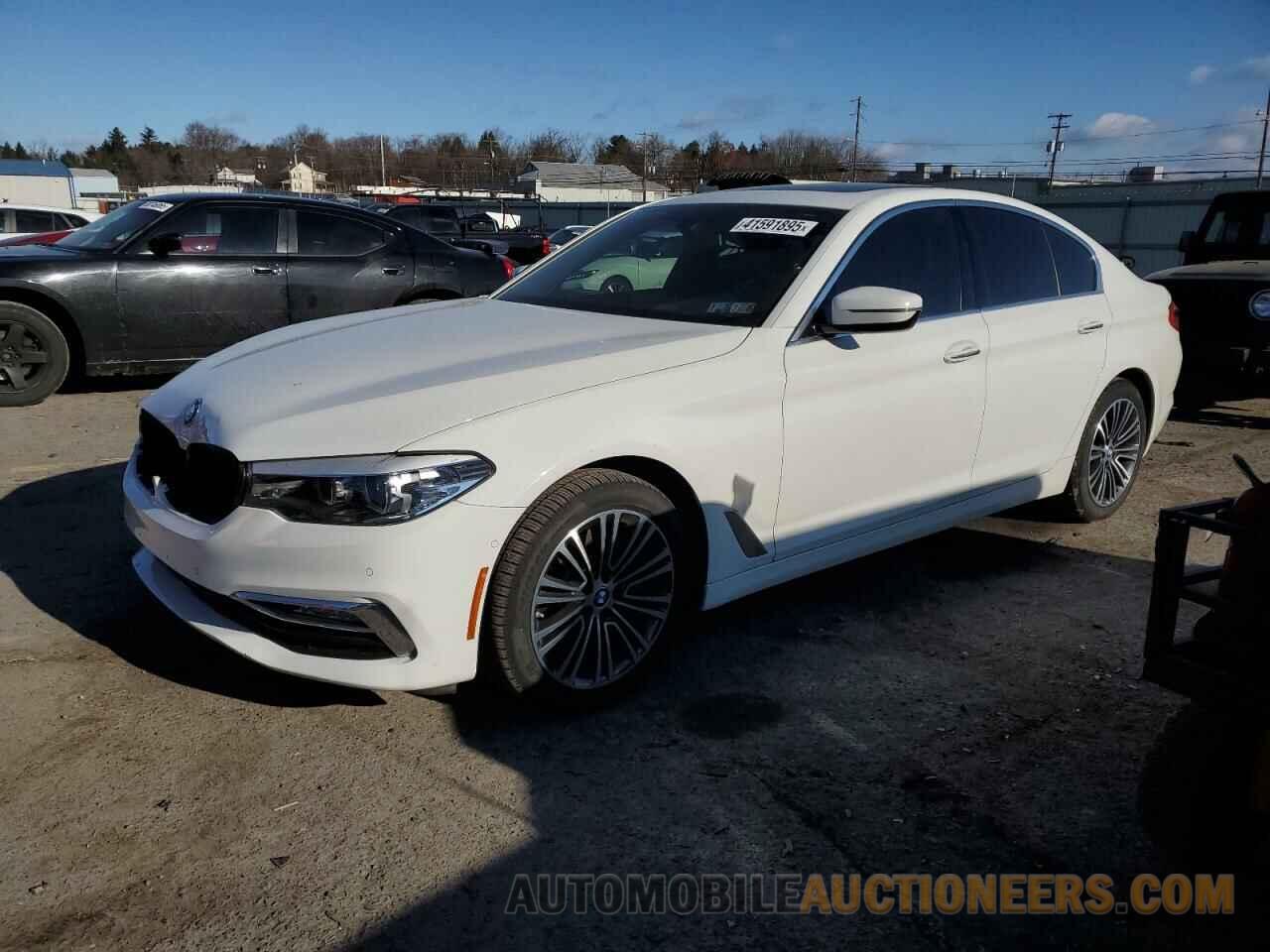 WBAJA7C30HG904933 BMW 5 SERIES 2017