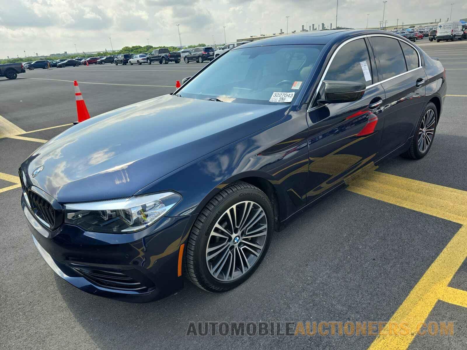 WBAJA7C30HG905130 BMW 5 Series 2017