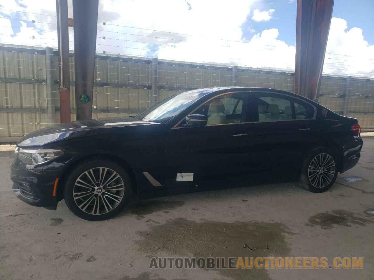 WBAJA7C30HG905712 BMW 5 SERIES 2017