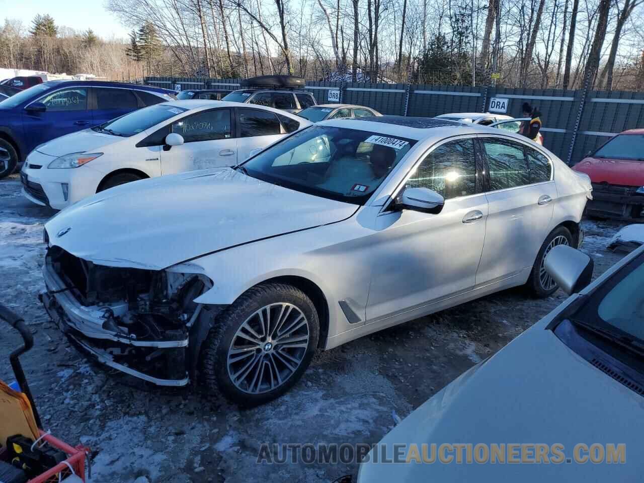 WBAJA7C30HG907198 BMW 5 SERIES 2017