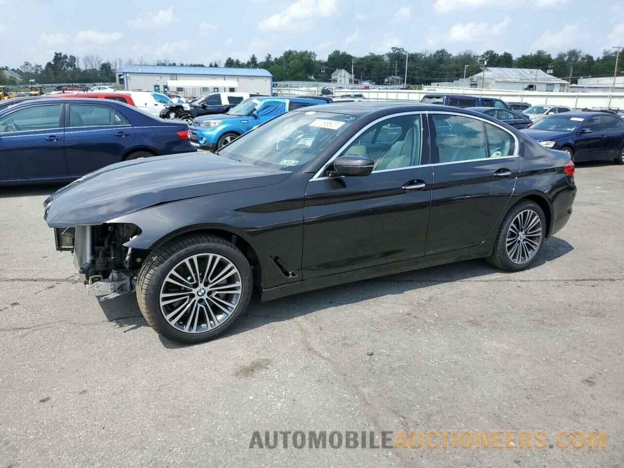 WBAJA7C33HG904988 BMW 5 SERIES 2017