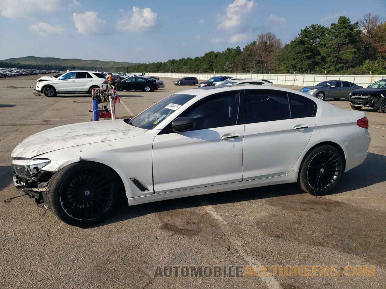 WBAJA7C33HG906921 BMW 5 SERIES 2017