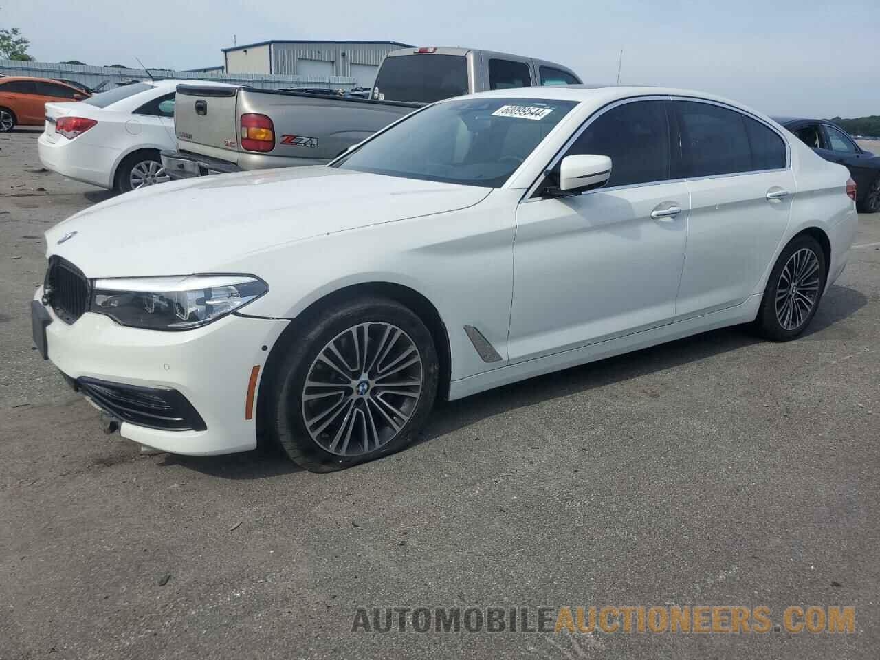 WBAJA7C34HG906832 BMW 5 SERIES 2017