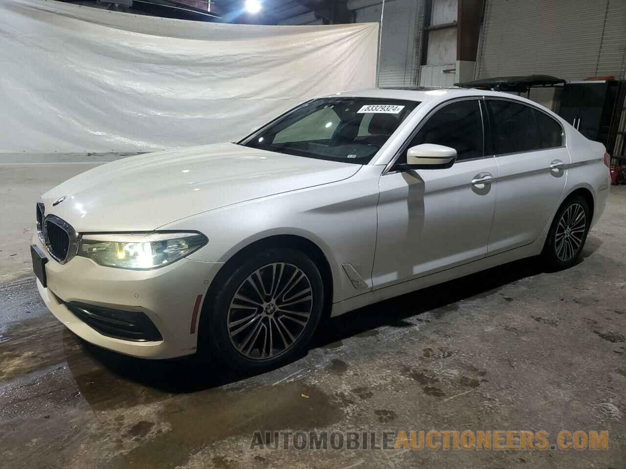 WBAJA7C35HG905916 BMW 5 SERIES 2017