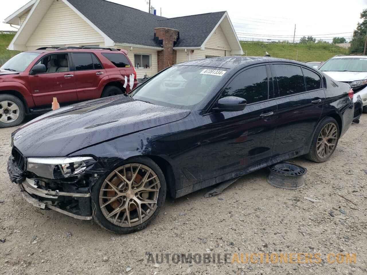 WBAJA7C3XHG905880 BMW 5 SERIES 2017