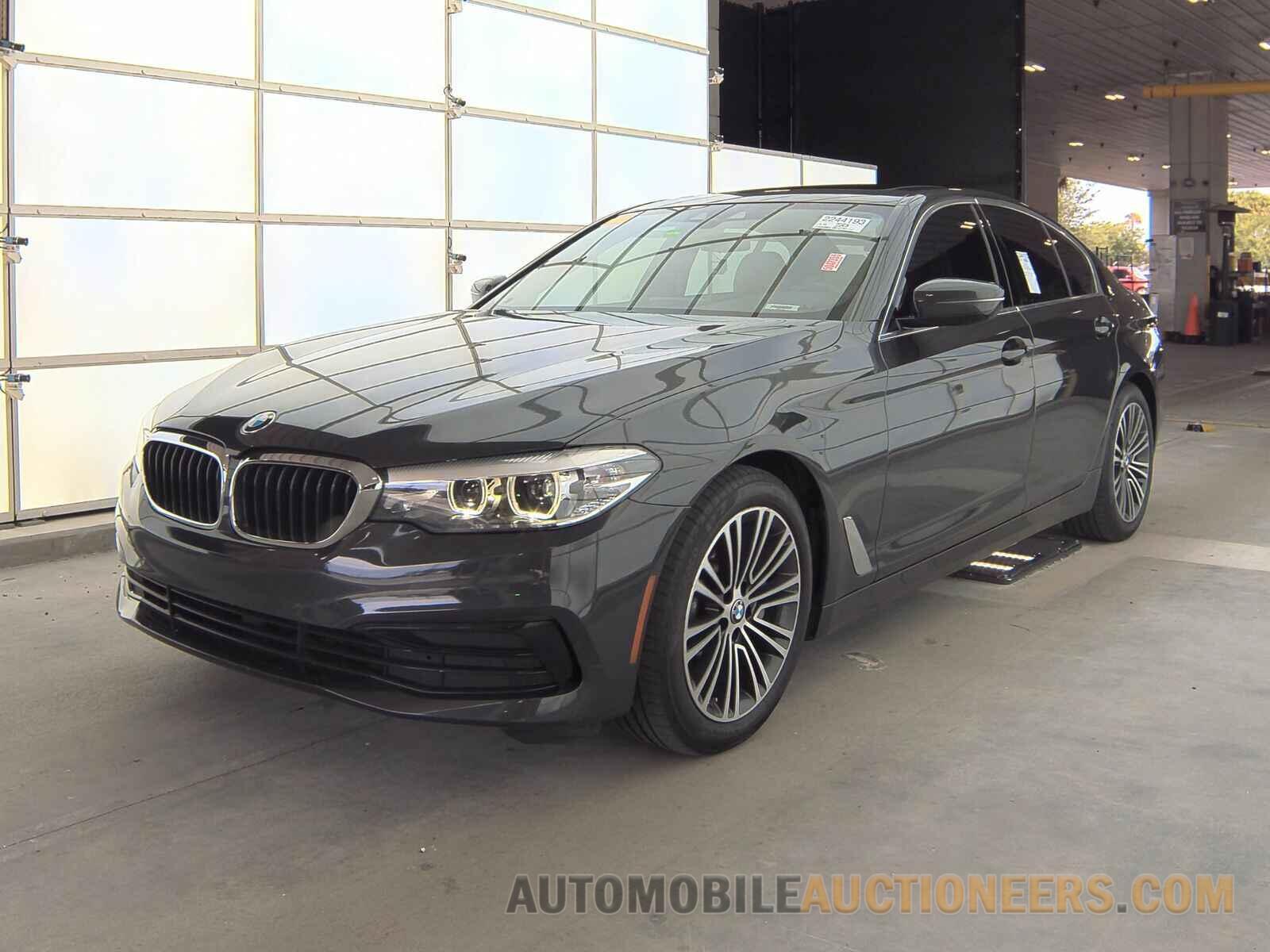 WBAJA7C51KG911575 BMW 5 Series 2019