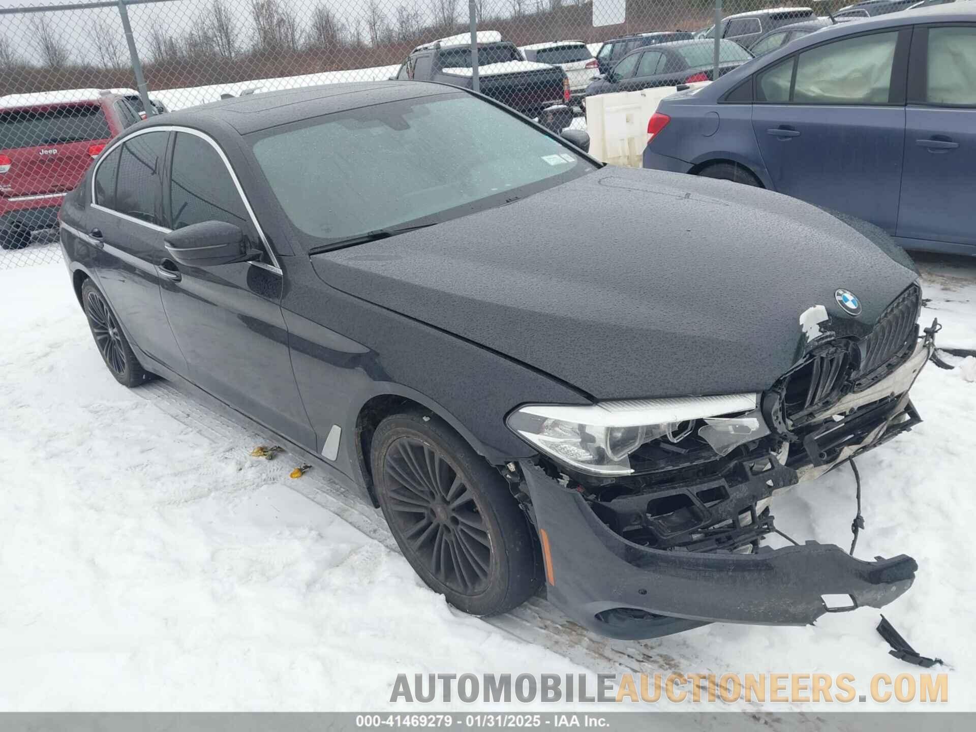 WBAJA7C52JWA74696 BMW 530I 2018