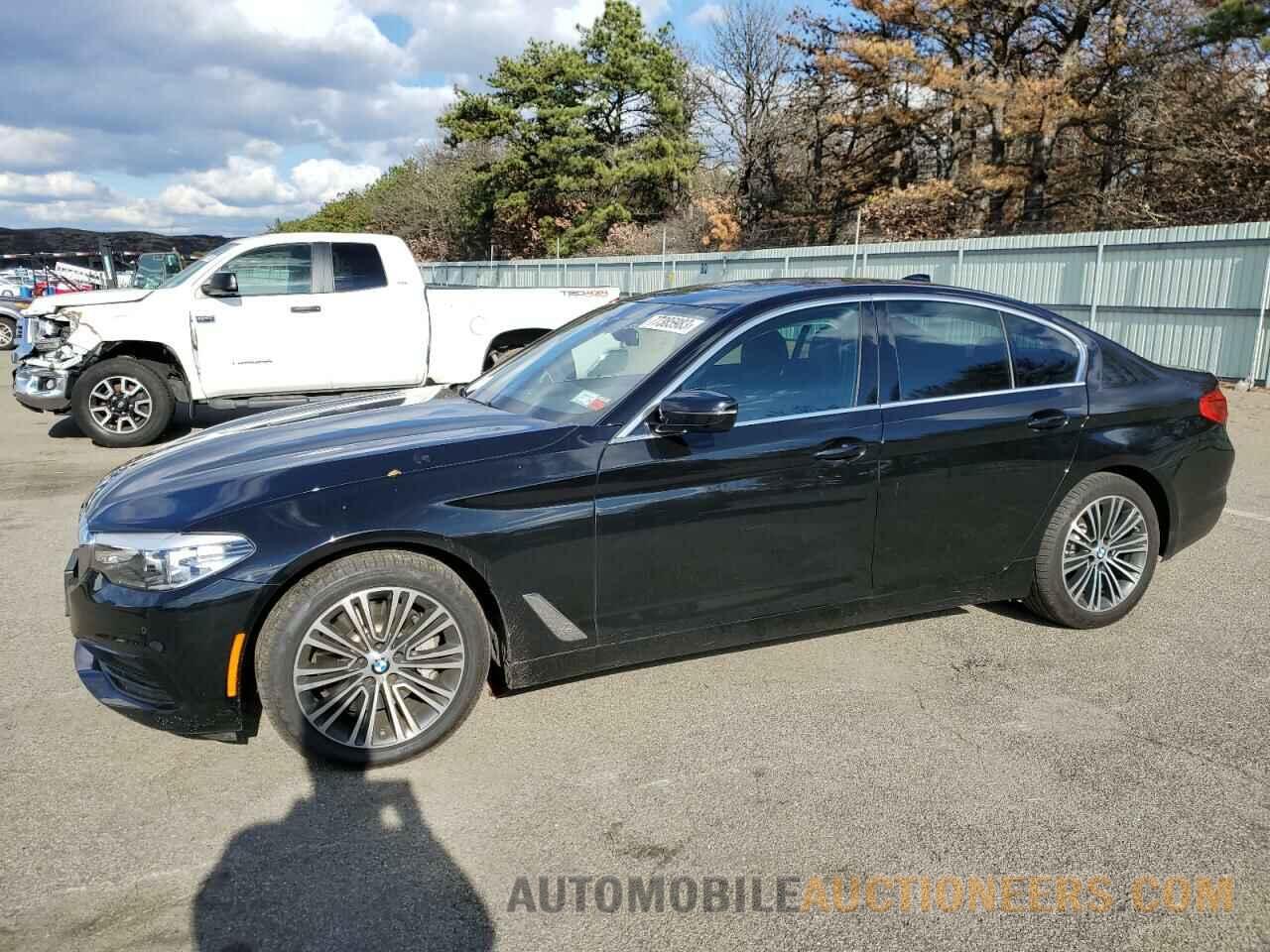 WBAJA7C52KWW08777 BMW 5 SERIES 2019