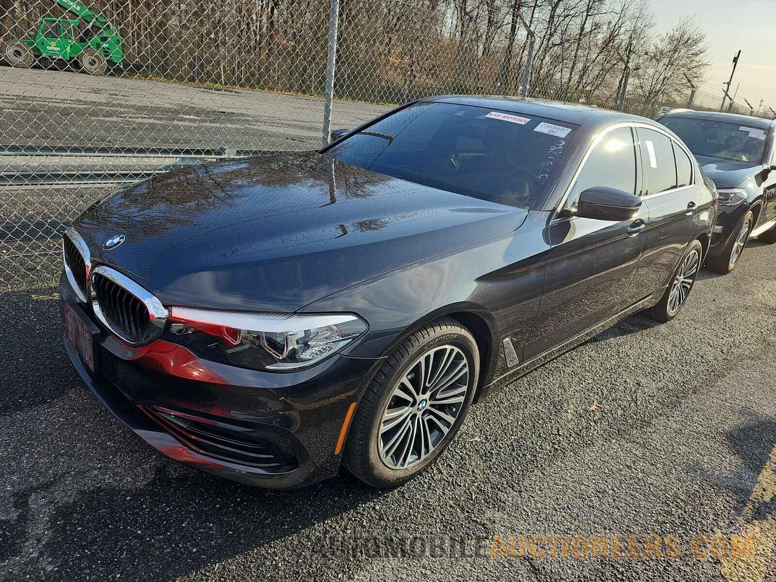 WBAJA7C52KWW09038 BMW 5 Series 2019