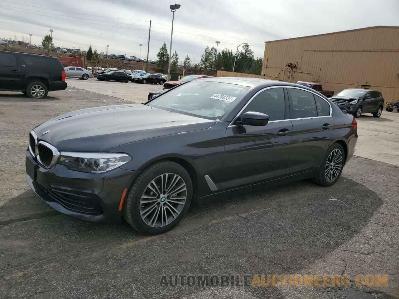 WBAJA7C52KWW17320 BMW 5 SERIES 2019