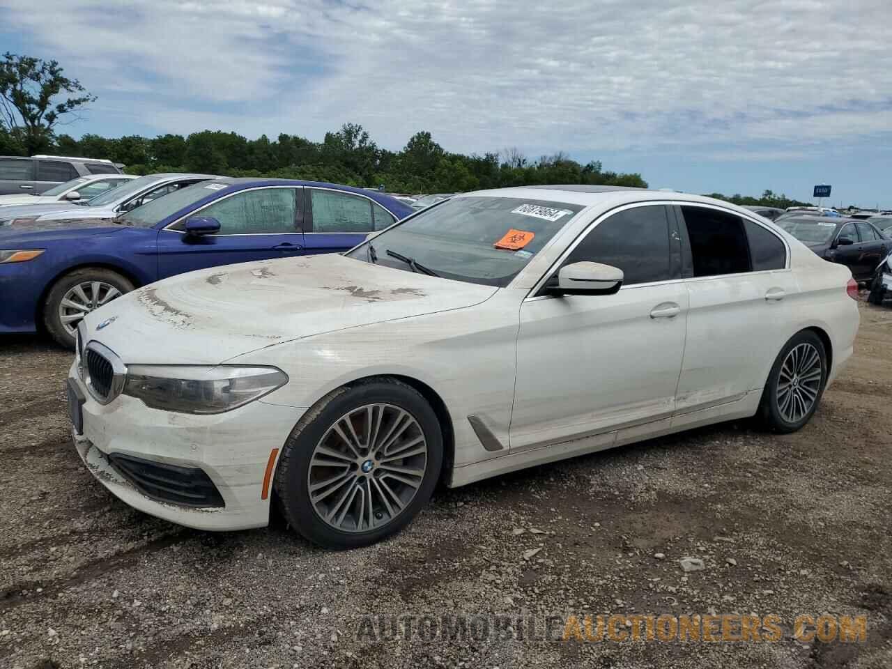 WBAJA7C53KWW17438 BMW 5 SERIES 2019