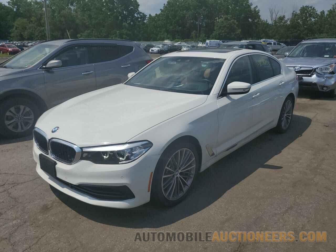 WBAJA7C54KG912686 BMW 5 SERIES 2019