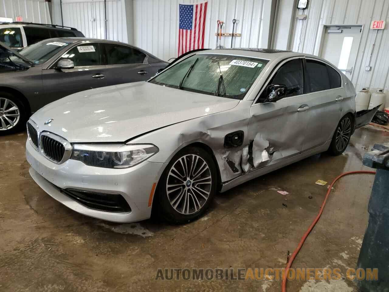 WBAJA7C54KWW13544 BMW 5 SERIES 2019