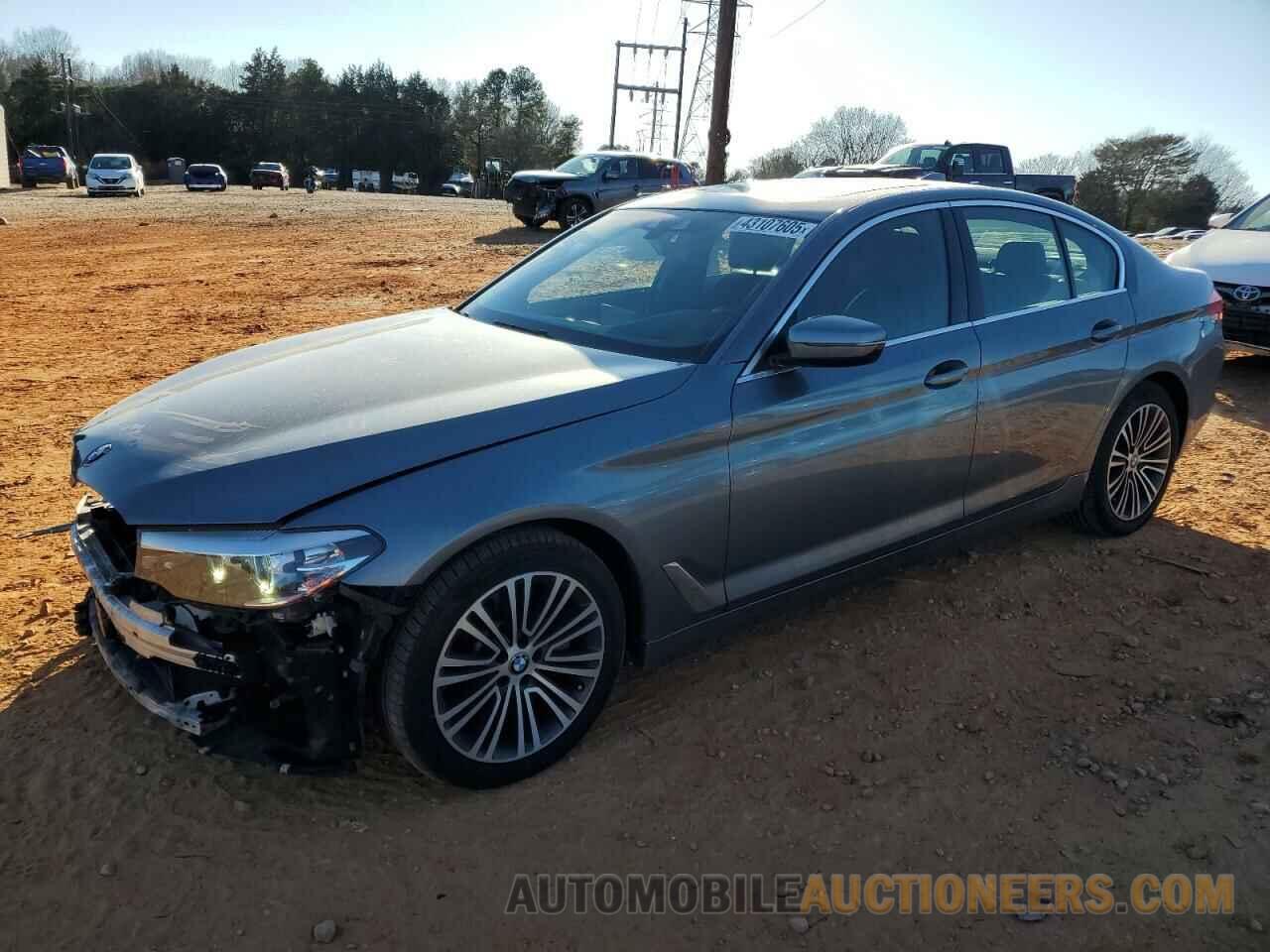 WBAJA7C55KWW13939 BMW 5 SERIES 2019