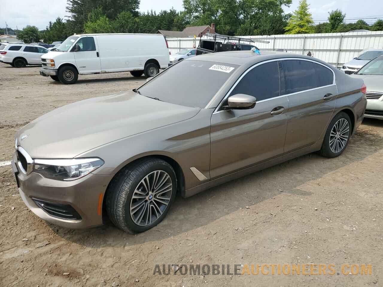 WBAJA7C55KWW20373 BMW 5 SERIES 2019