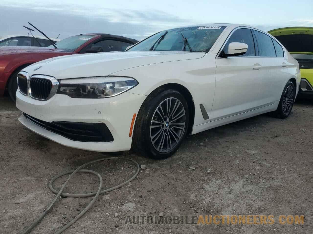 WBAJA7C55KWW32992 BMW 5 SERIES 2019