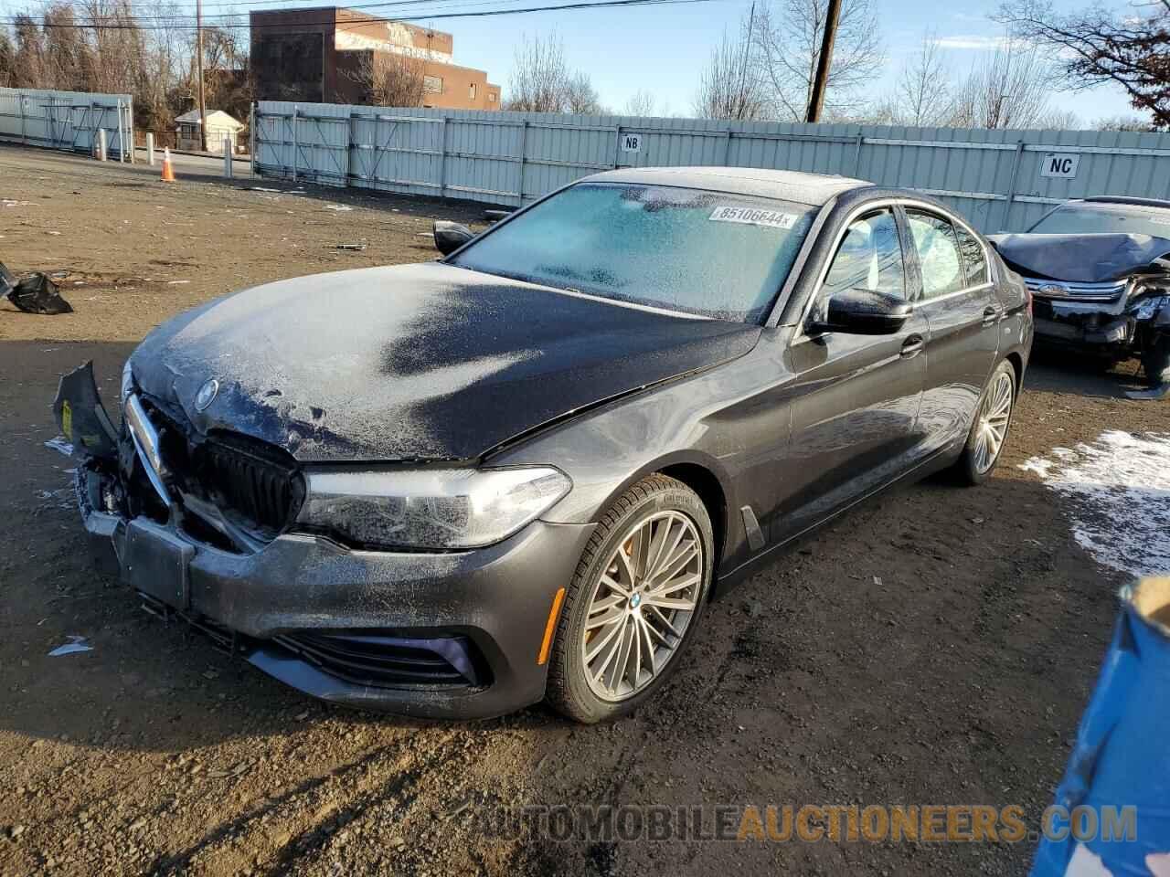 WBAJA7C56KWW14002 BMW 5 SERIES 2019