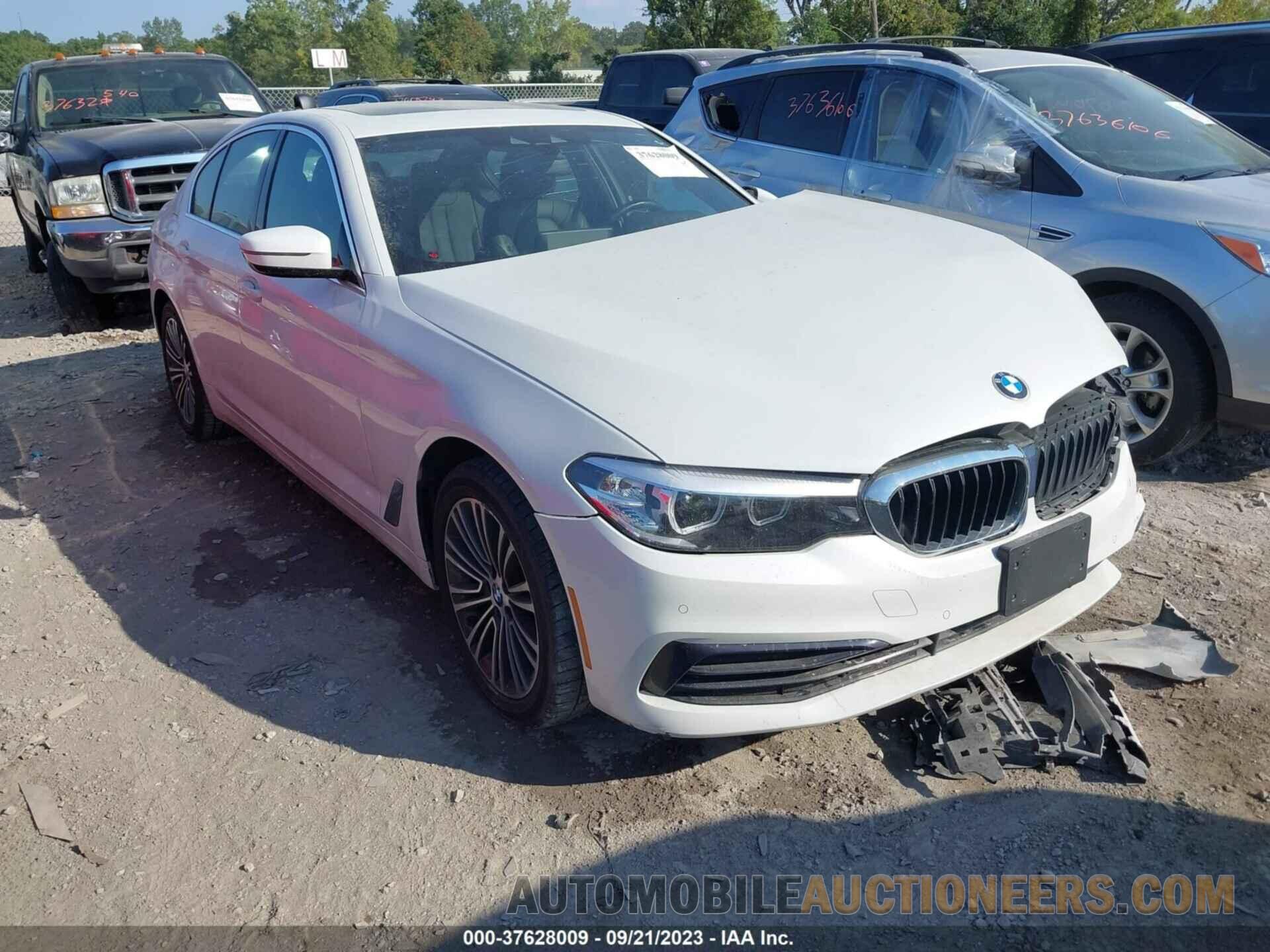 WBAJA7C57KG910544 BMW 5 SERIES 2019