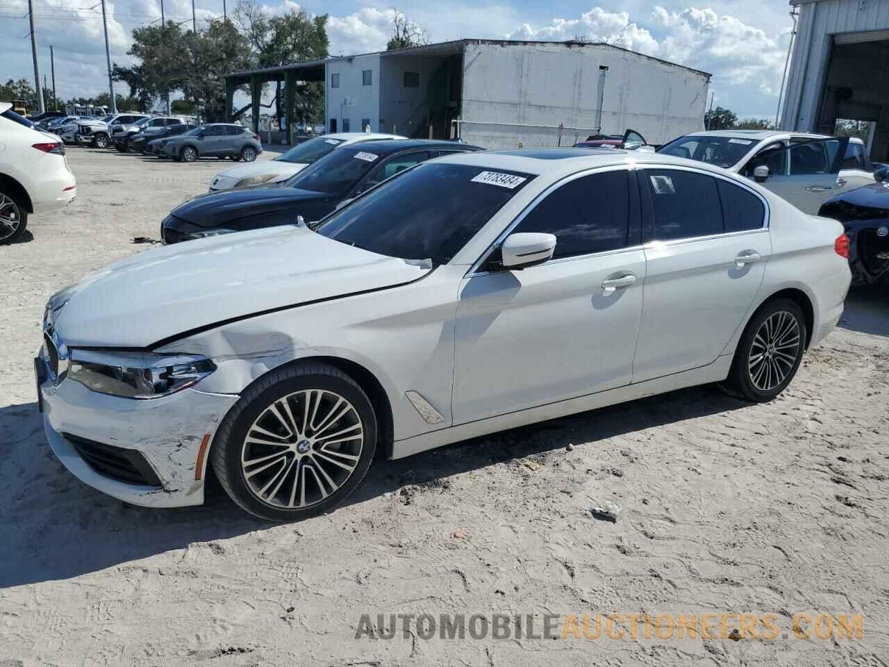 WBAJA7C57KG911810 BMW 5 SERIES 2019