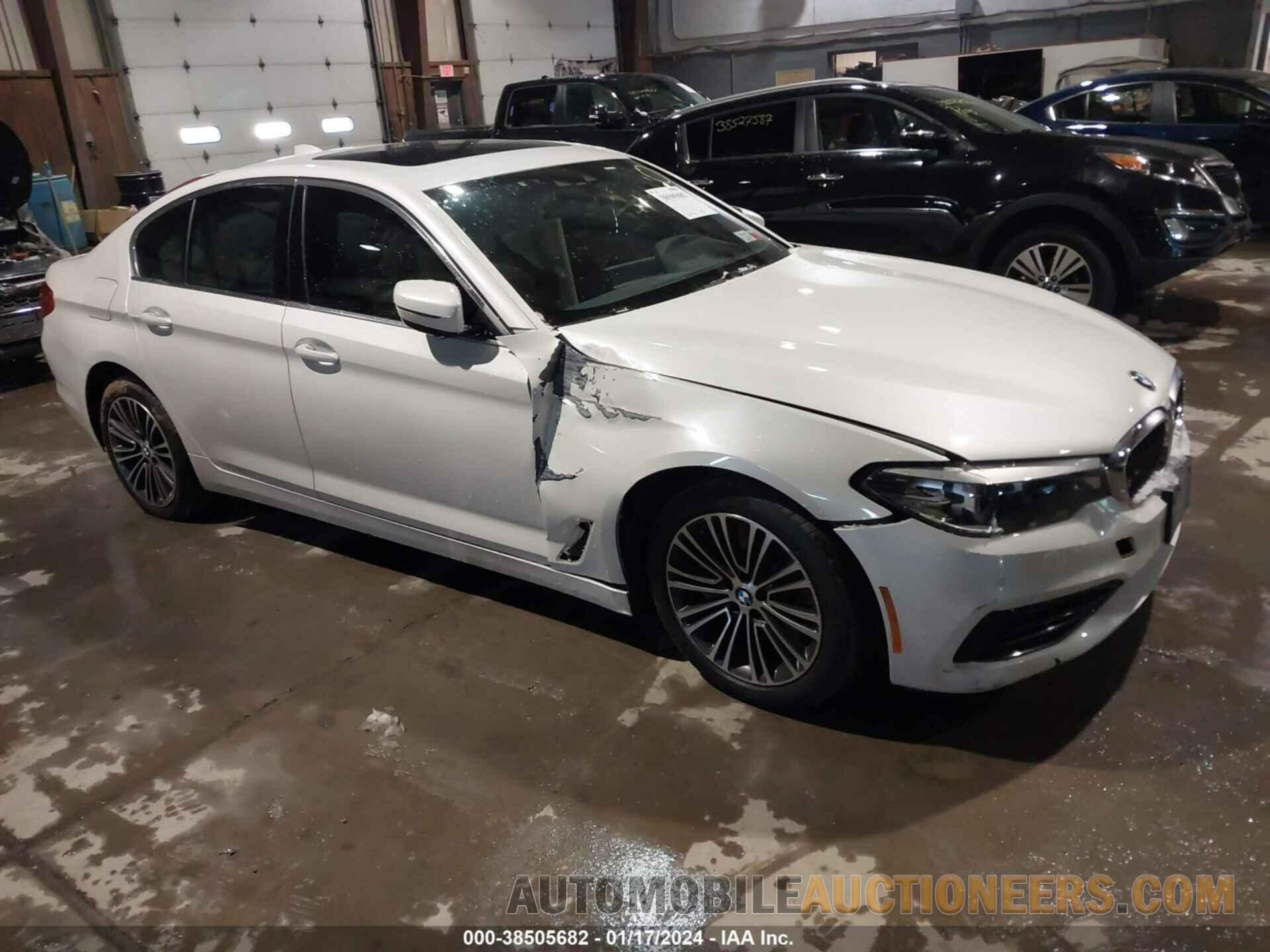 WBAJA7C57KWW21234 BMW 530I 2019