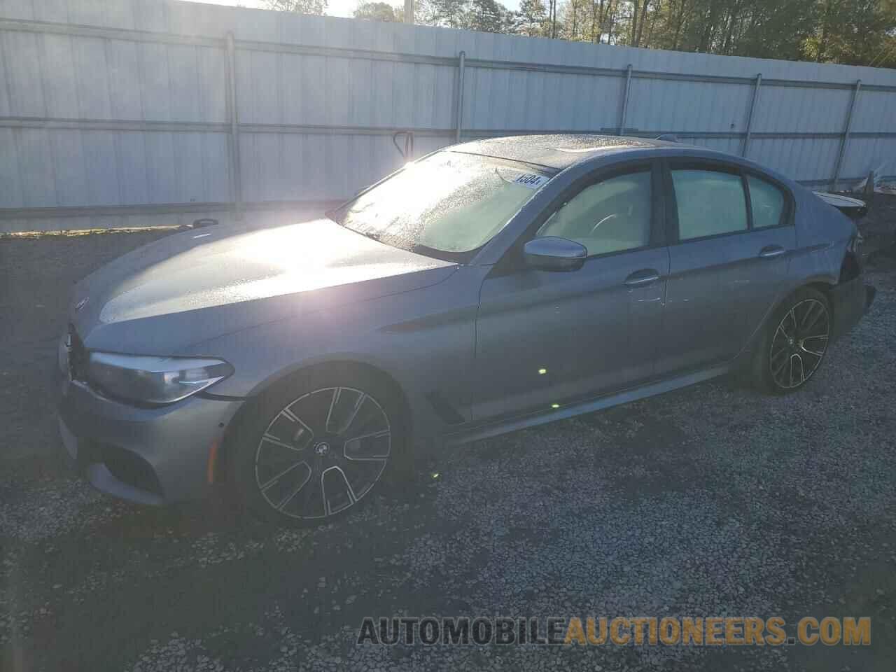 WBAJA7C58JWC76197 BMW 5 SERIES 2018