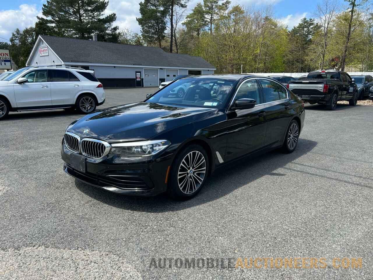 WBAJA7C58KG909726 BMW 5 SERIES 2019