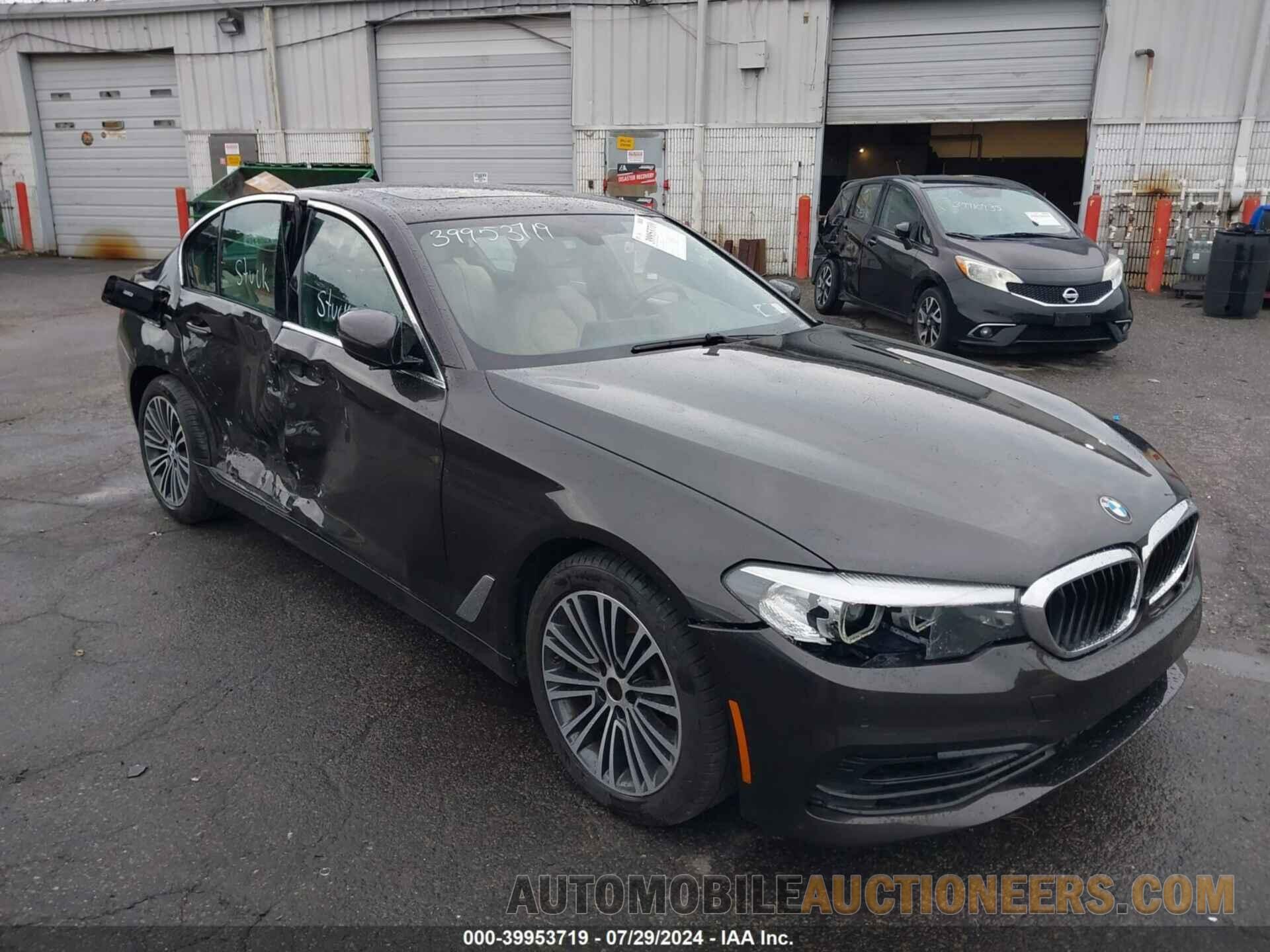 WBAJA7C59JWA72069 BMW 530I 2018