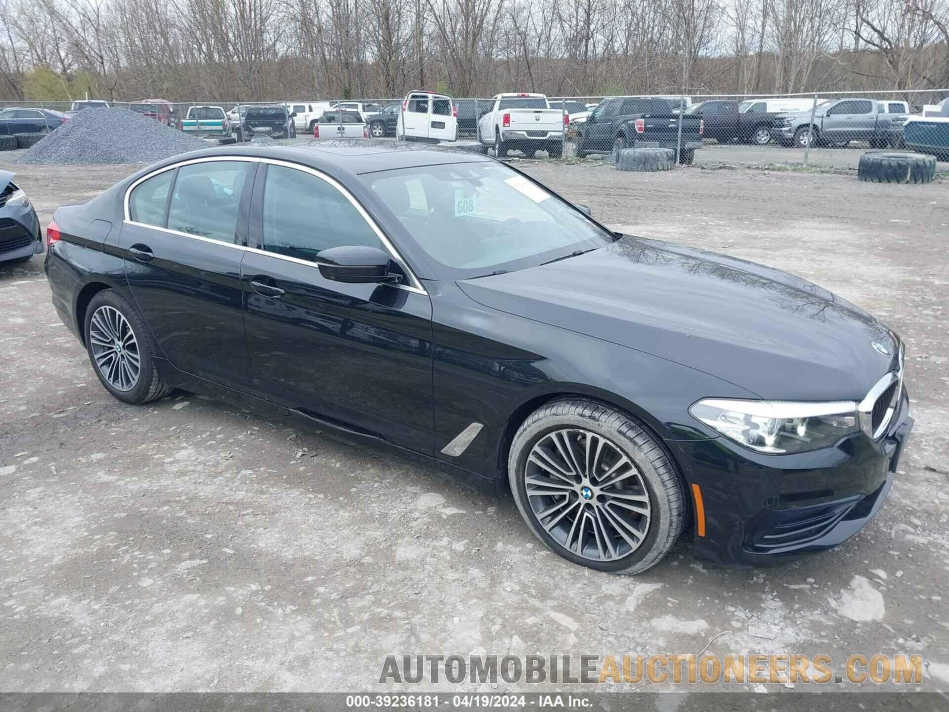 WBAJA7C59KWW06735 BMW 530I 2019