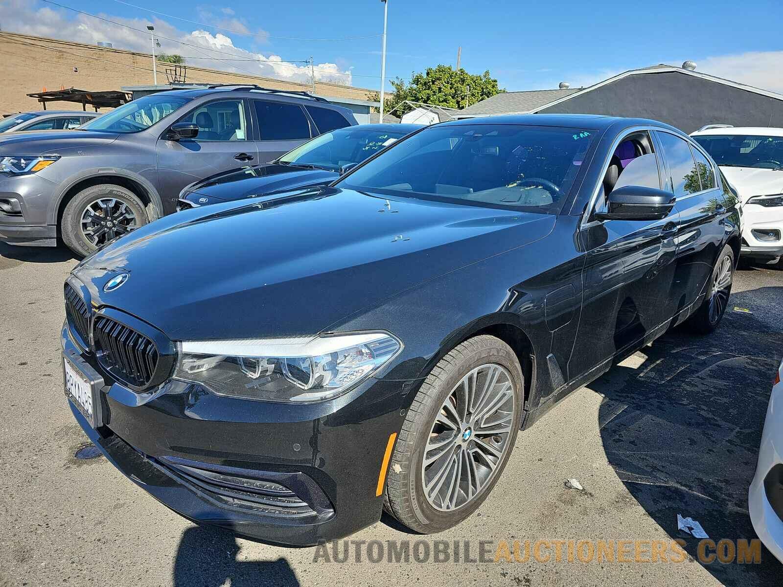 WBAJA9C05LCE46911 BMW 5 Series 2020