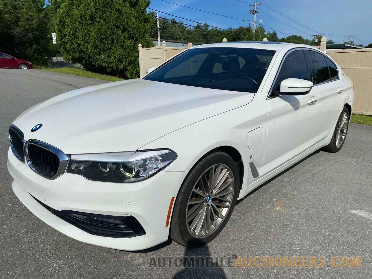 WBAJA9C50JB252573 BMW 5 SERIES 2018