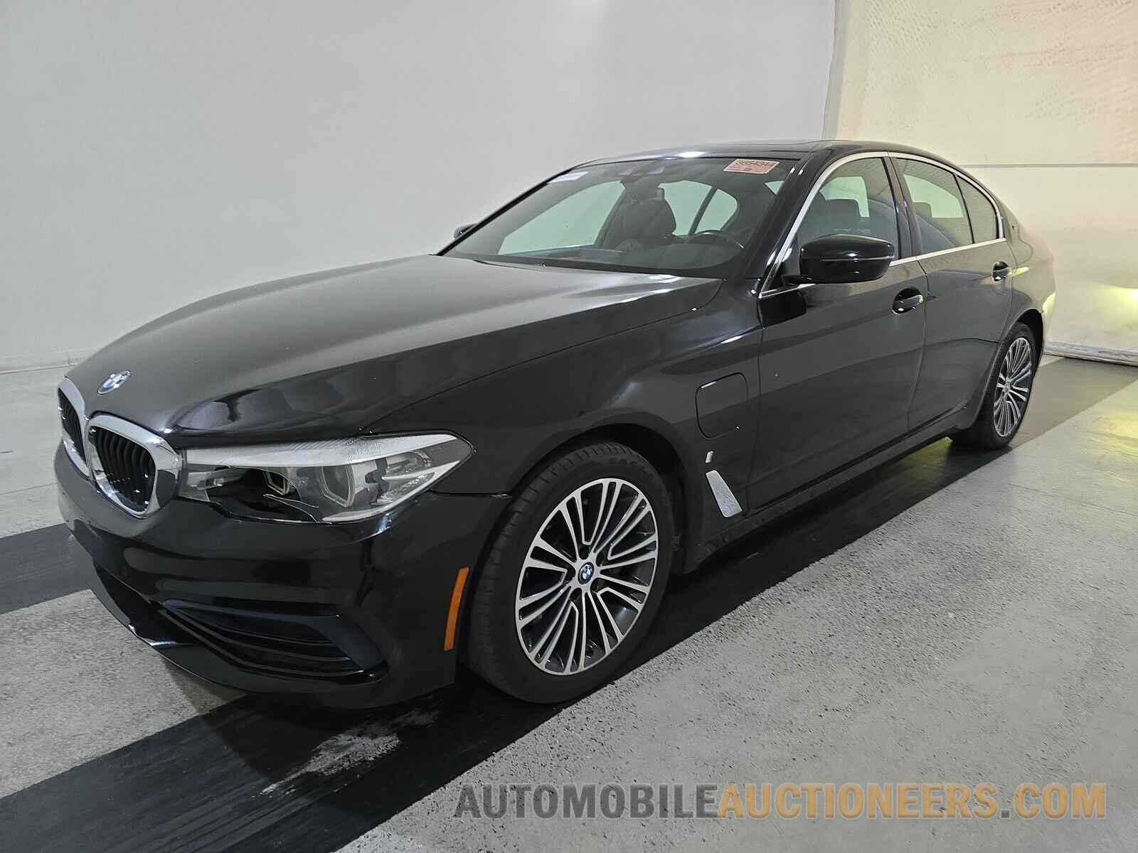 WBAJA9C50KB389370 BMW 5 Series 2019