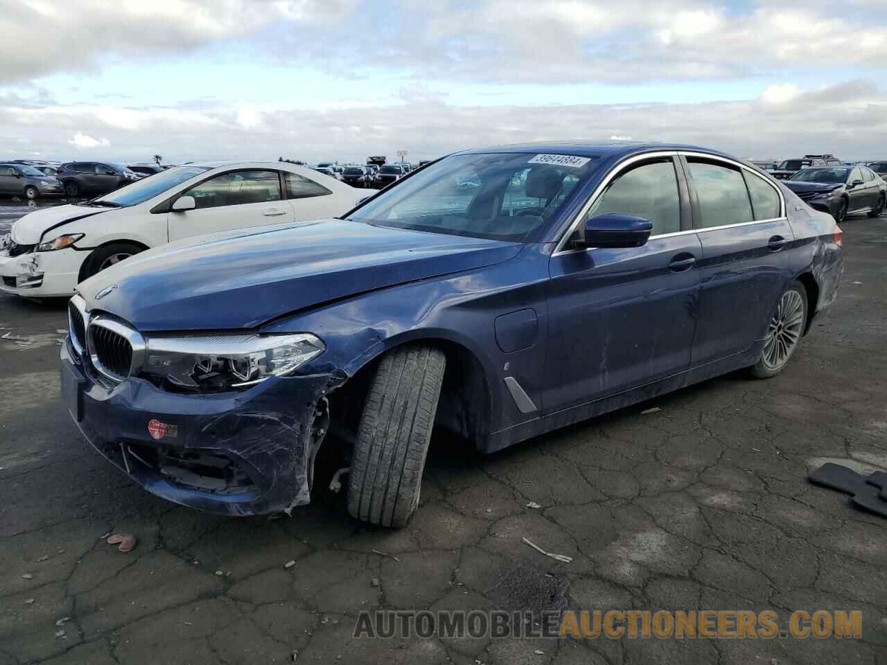 WBAJA9C51KB254303 BMW 5 SERIES 2019