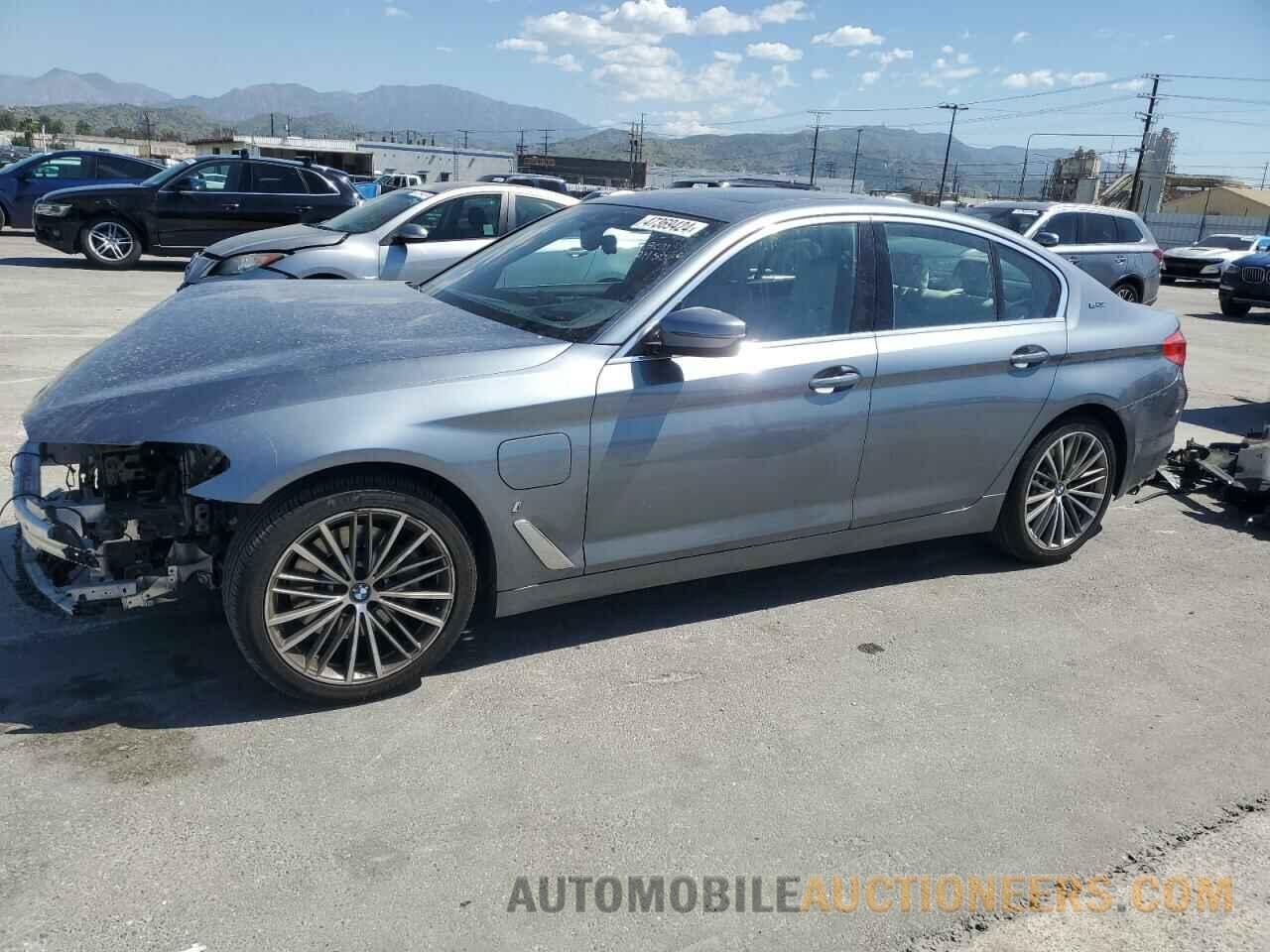 WBAJA9C51KB393394 BMW 5 SERIES 2019