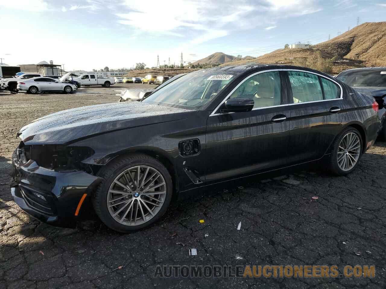 WBAJA9C52JB250114 BMW 5 SERIES 2018