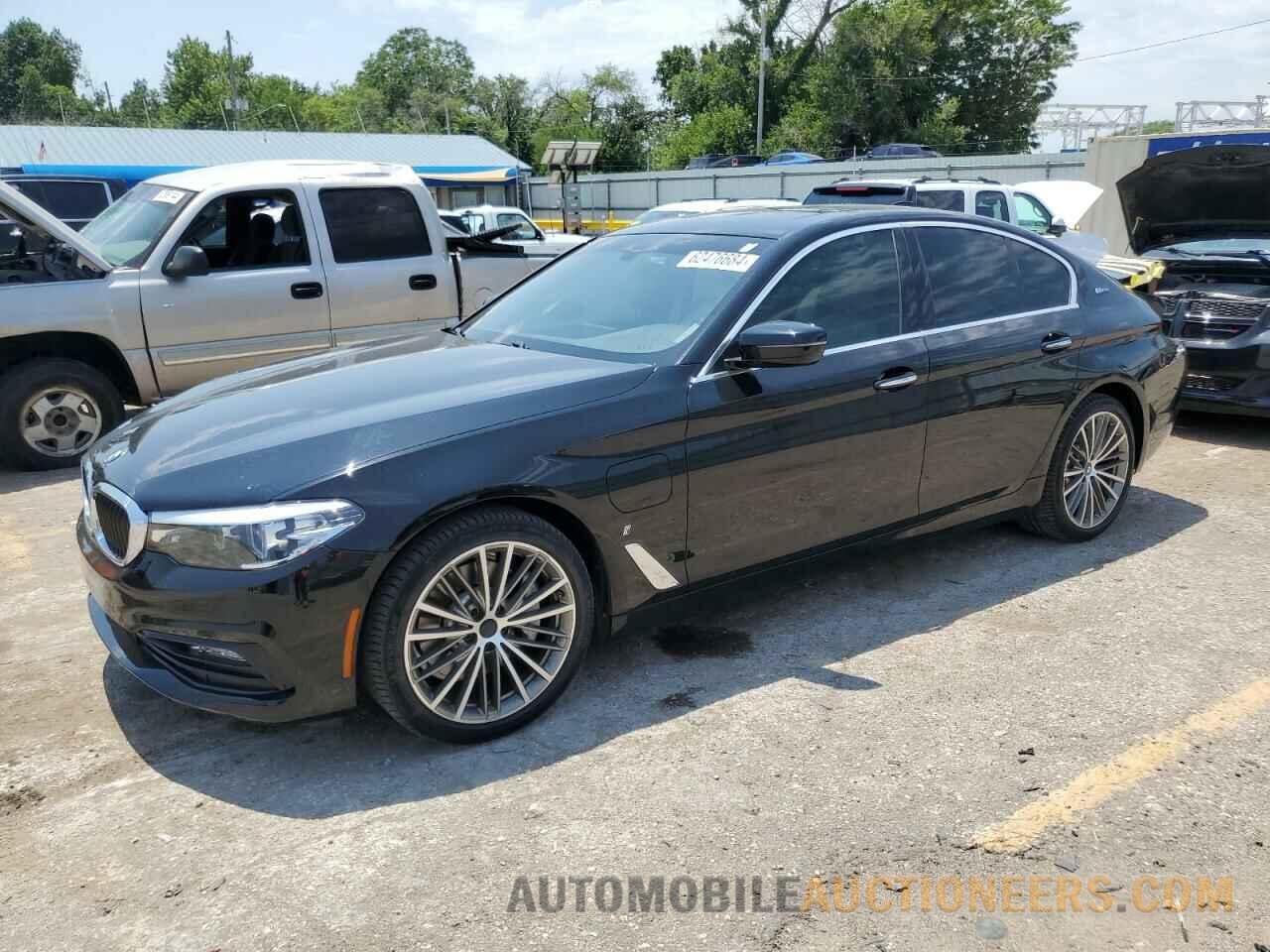 WBAJA9C52JB251540 BMW 5 SERIES 2018