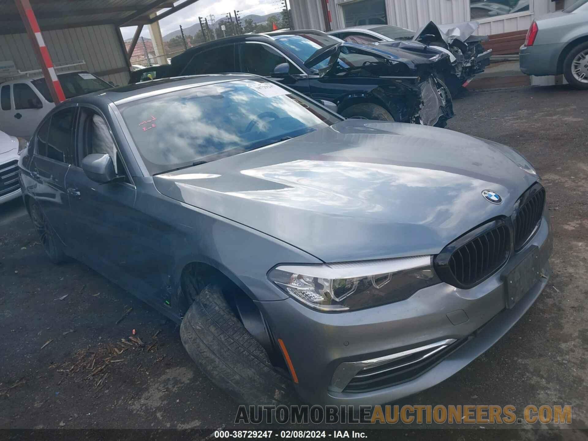 WBAJA9C52JB251814 BMW 530E 2018