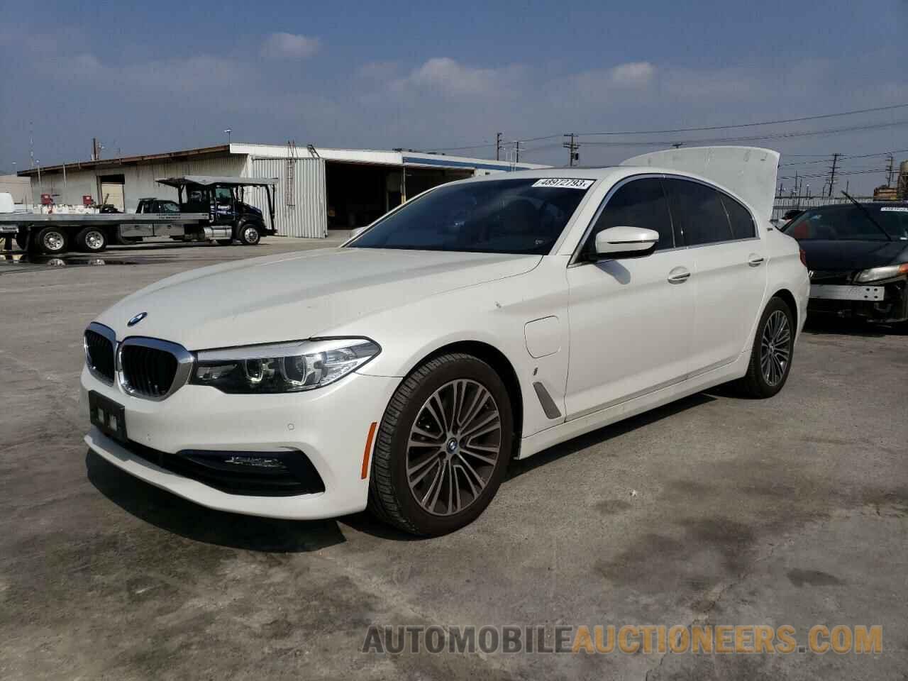 WBAJA9C52JB252963 BMW 5 SERIES 2018