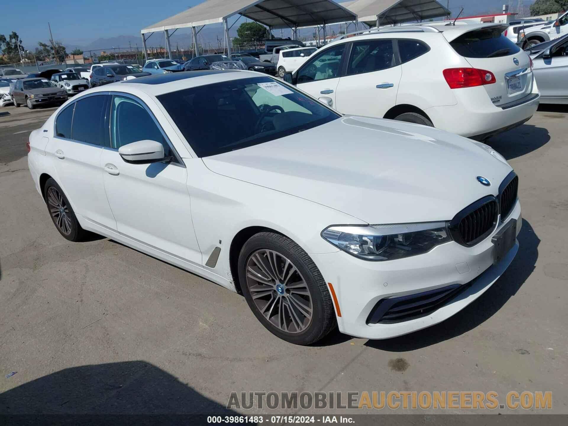 WBAJA9C52KB254794 BMW 530E 2019