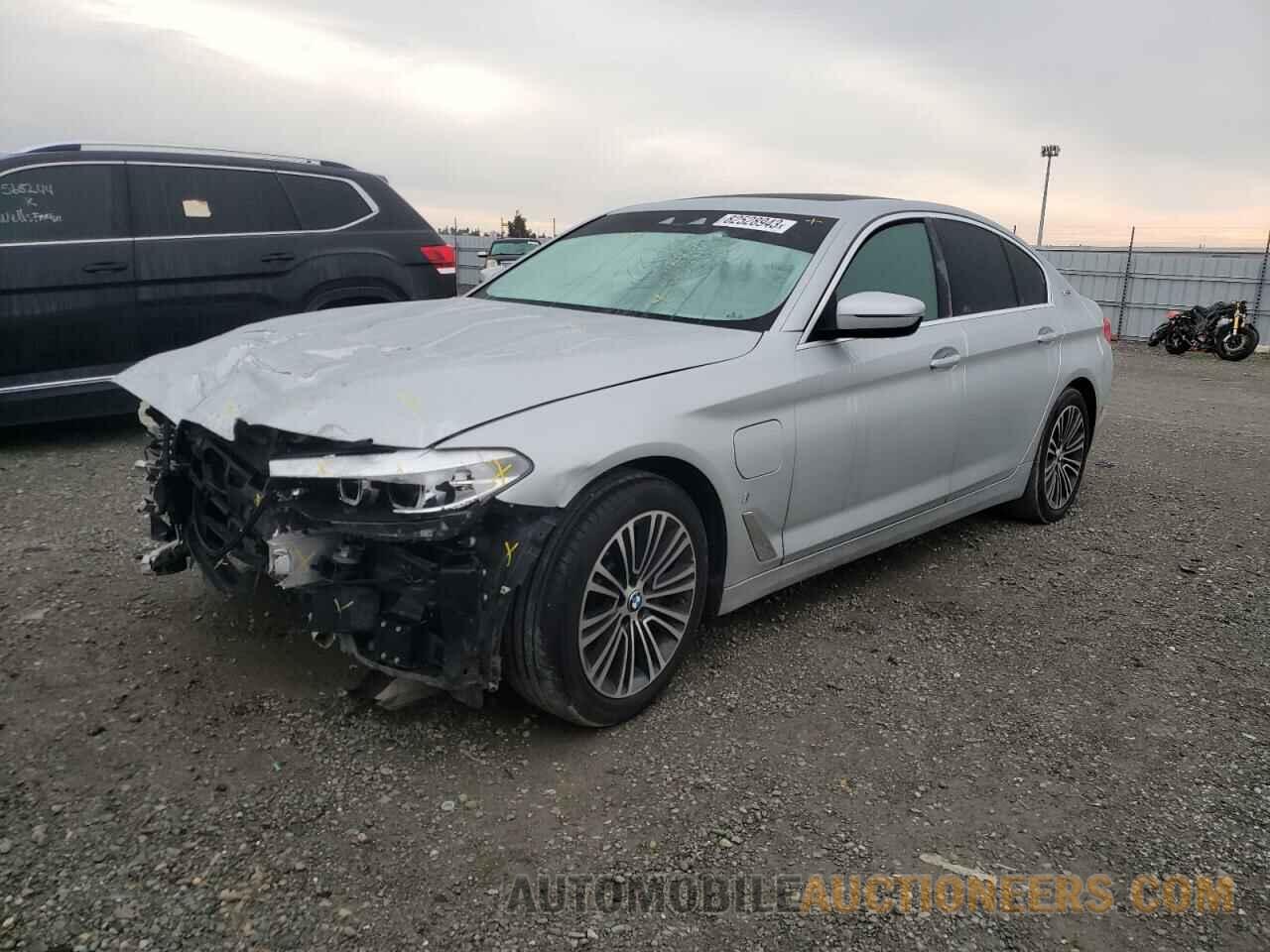 WBAJA9C52KB398667 BMW 5 SERIES 2019