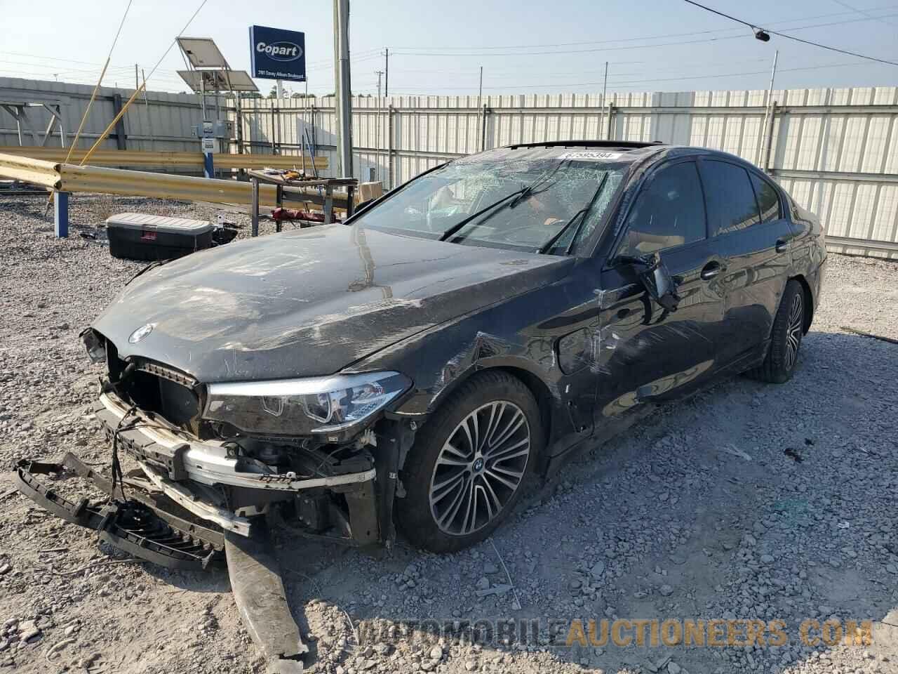 WBAJA9C53JB033929 BMW 5 SERIES 2018