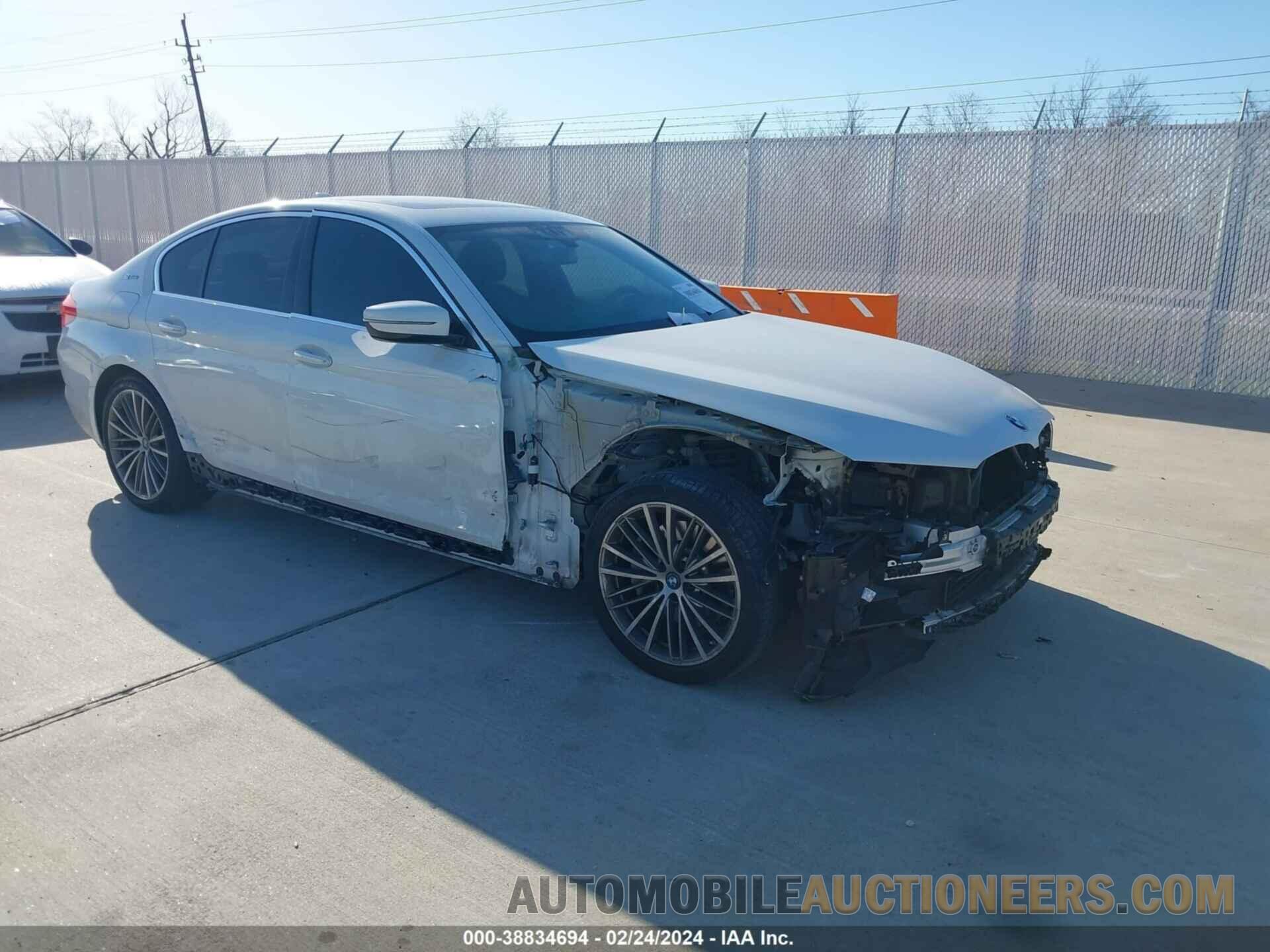 WBAJA9C53JB251532 BMW 530E 2018