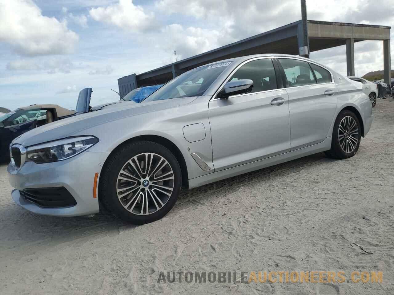 WBAJA9C53KB253864 BMW 5 SERIES 2019