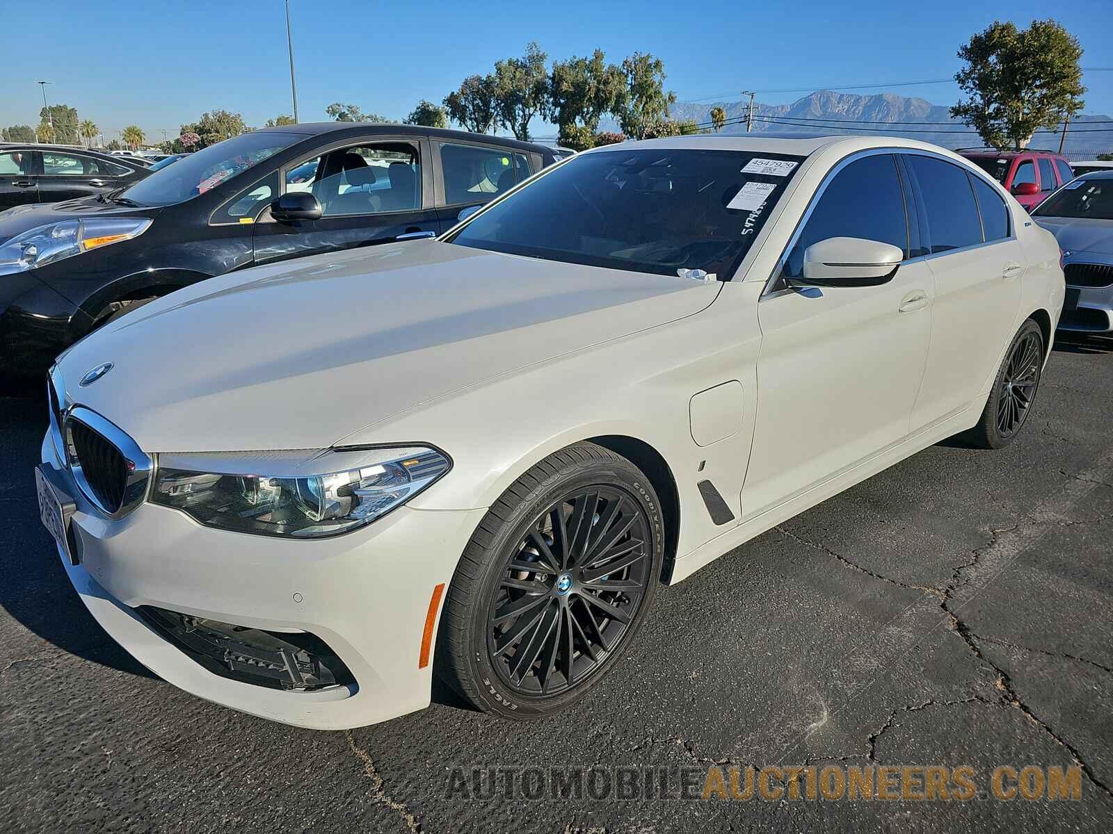 WBAJA9C53KB389492 BMW 5 Series 2019