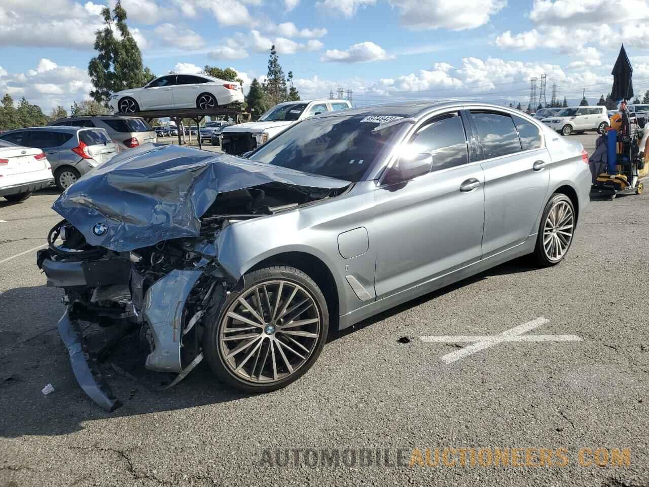 WBAJA9C54JB033180 BMW 5 SERIES 2018