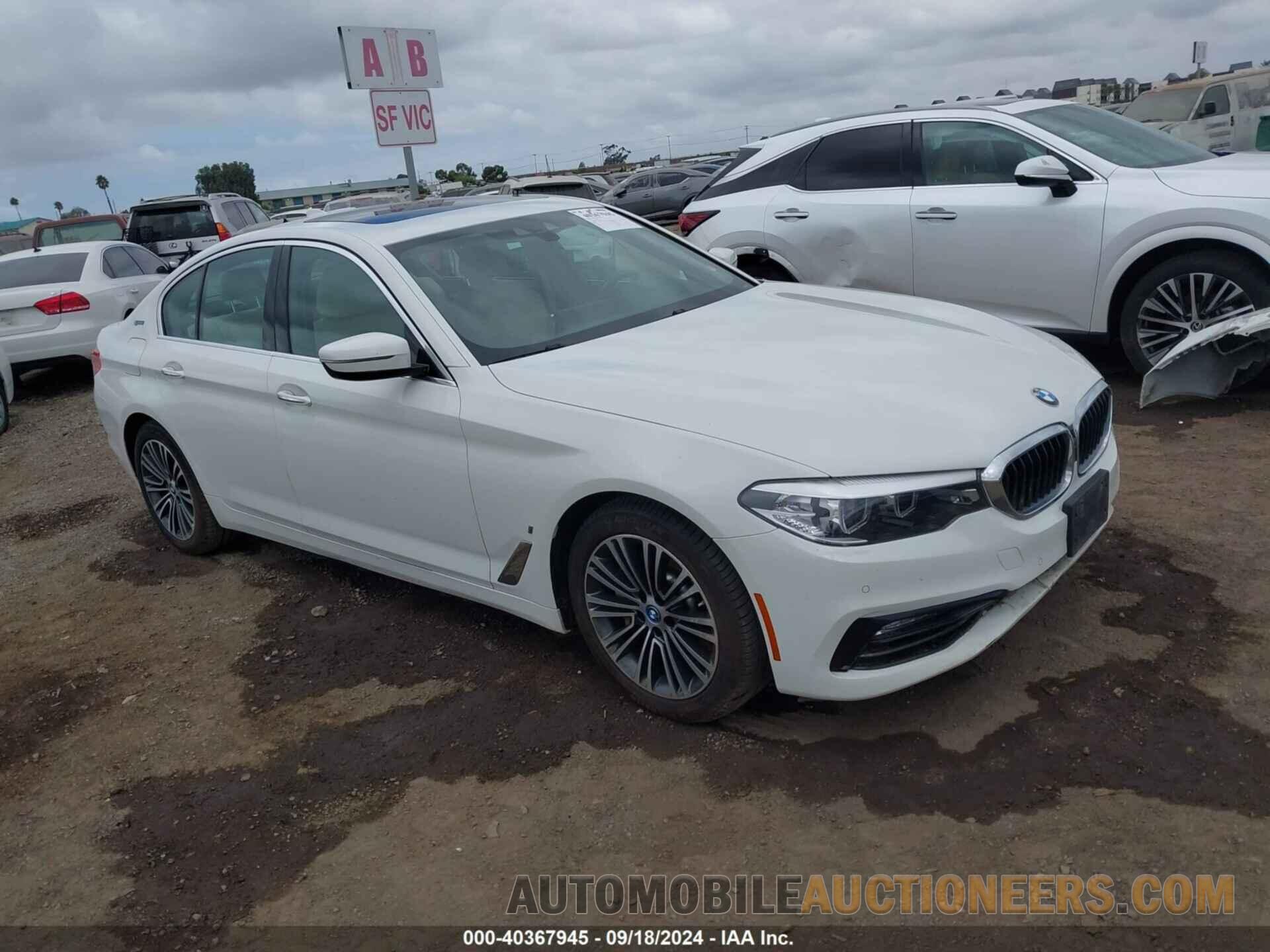 WBAJA9C54JB252060 BMW 530E 2018