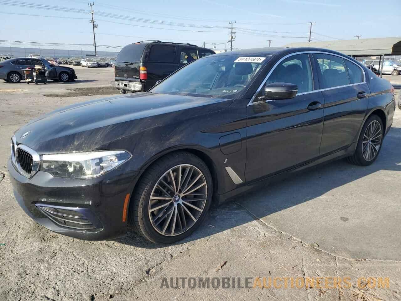 WBAJA9C54KB389470 BMW 5 SERIES 2019