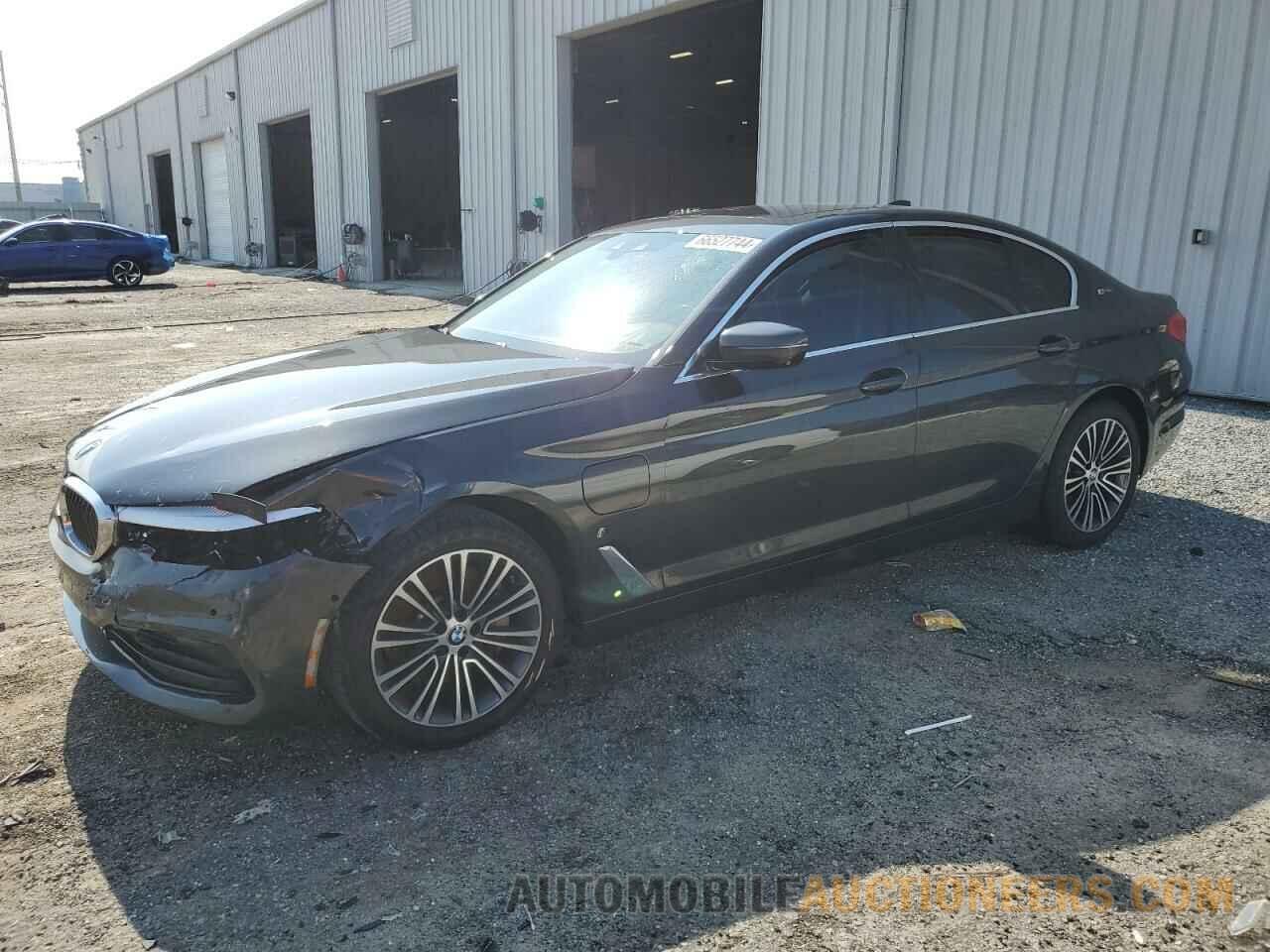 WBAJA9C54KB392725 BMW 5 SERIES 2019