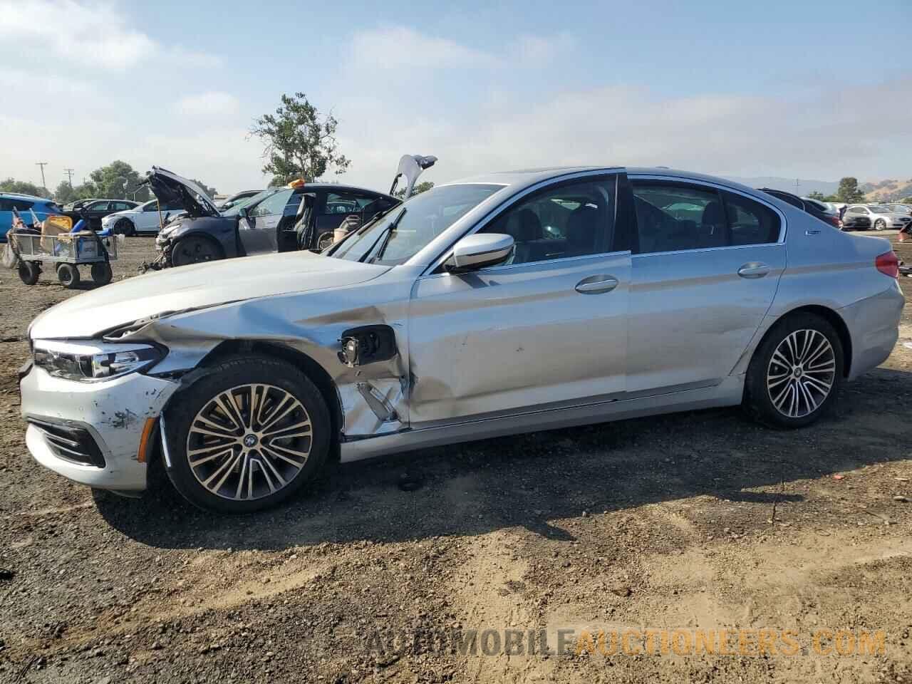 WBAJA9C54KB392918 BMW 5 SERIES 2019