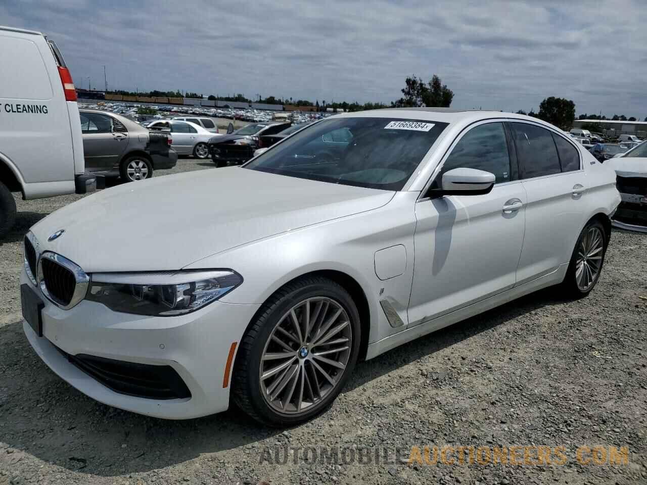 WBAJA9C54KB393941 BMW 5 SERIES 2019