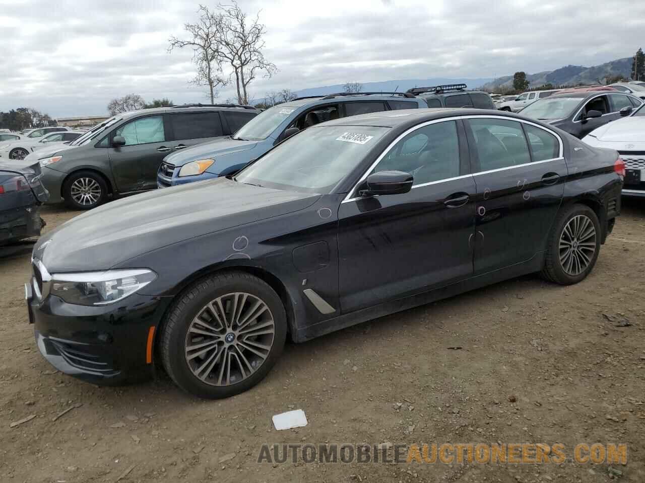 WBAJA9C54KB399402 BMW 5 SERIES 2019